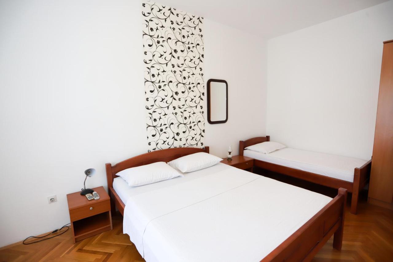 Apartments Cebra Herceg Novi Esterno foto