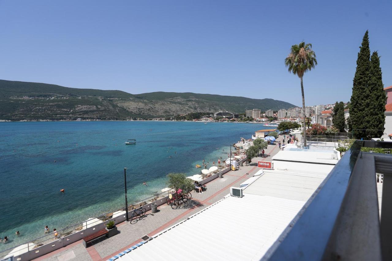 Apartments Cebra Herceg Novi Esterno foto