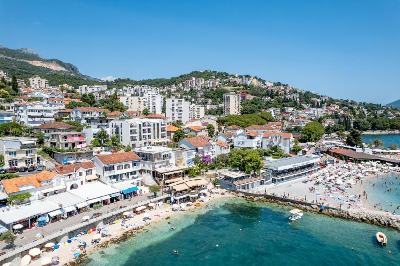 Apartments Cebra Herceg Novi Esterno foto